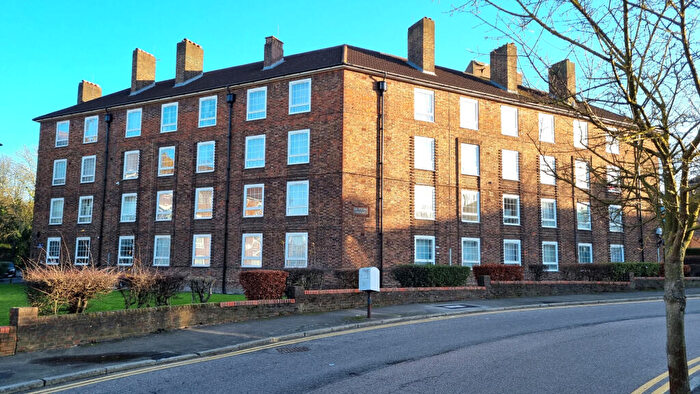 2 Bedroom Flat To Rent In Skipton House, SE4