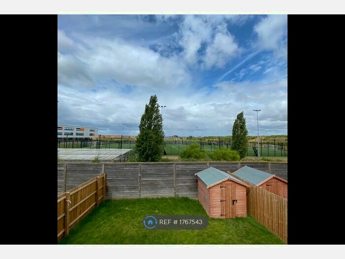 3 Bedroom Semi-Detached House To Rent In Havelock Avenue, Milton Keynes, MK10