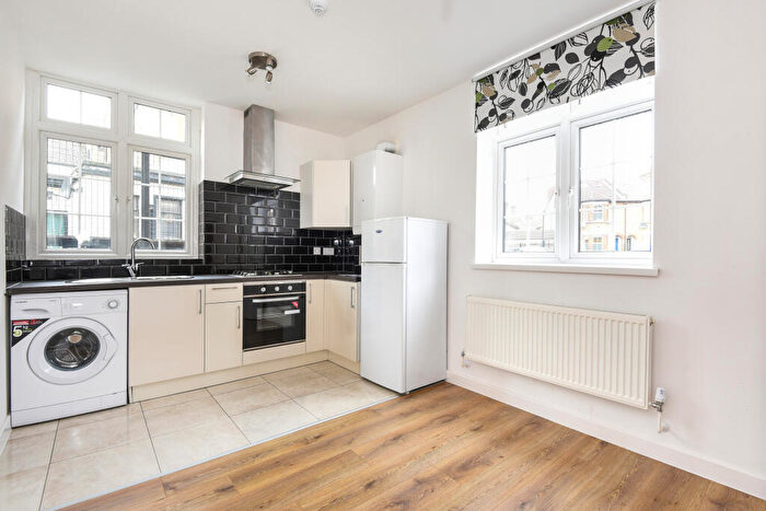 1 Bedroom Apartment To Rent In Homesdale Road, Bromley, BR1