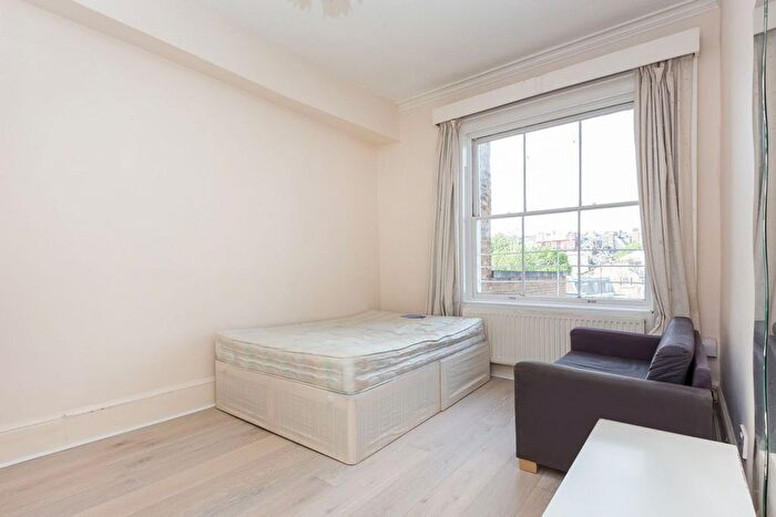 1 Bedroom Flat To Rent In Queensgate Terrace, London, SW7