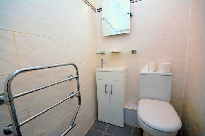 4 Bedroom Detached House For Sale In The Loan, Muiravonside, Linlithgow, West Lothian, EH49