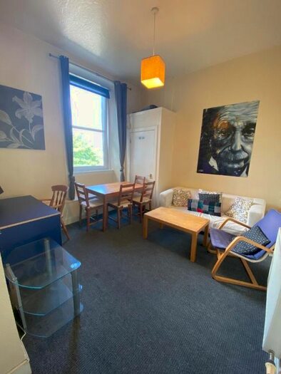 3 Bedroom Flat To Rent In Easter Road, Easter Road, Edinburgh, EH6