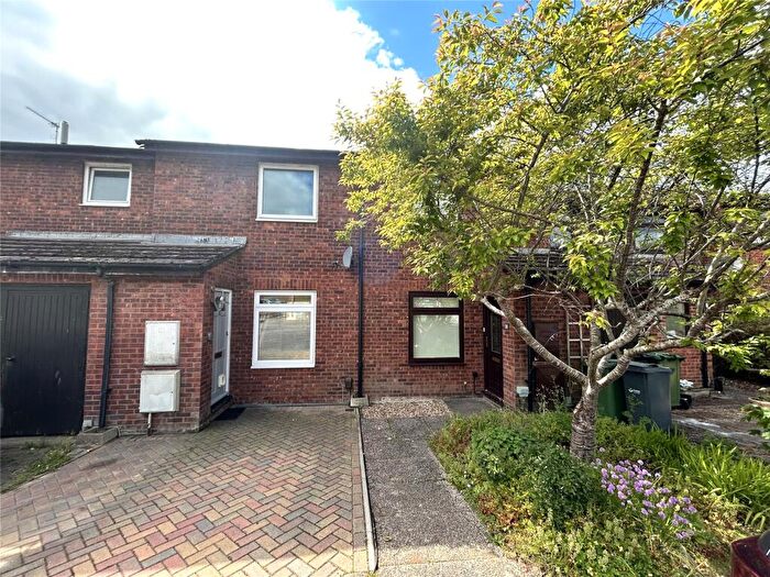 2 Bedroom Terraced House To Rent In Topsham, Exeter, Devon, EX3