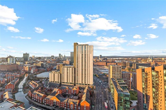 2 Bedroom Apartment For Sale In Great Ancoats Street, Manchester, Greater Manchester, M4