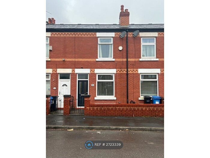 2 Bedroom Terraced House To Rent In Lindfield Road, Stockport, SK5