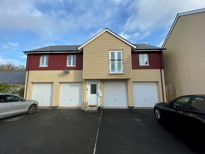 2 Bedroom Property To Rent In Rhyd Wen, Machynys, Llanelli, SA15