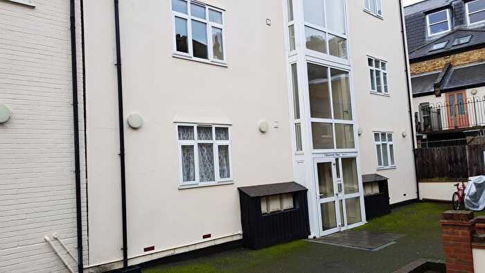 1 Bedroom Flat To Rent In Gloucester Place, Folkestone, CT20