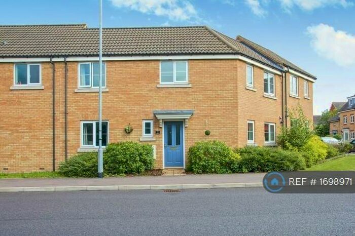3 Bedroom Semi-Detached House To Rent In Kingfisher Drive, Soham, Ely, CB7