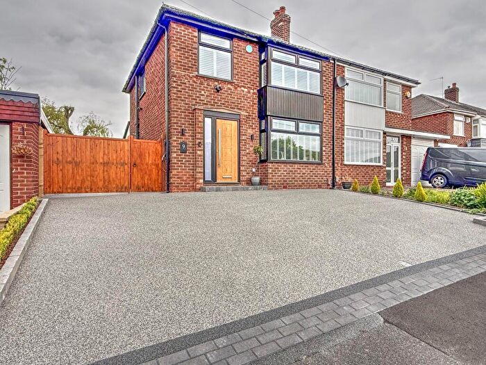 3 Bedroom Semi-Detached House For Sale In Scott Road, Manchester, M34