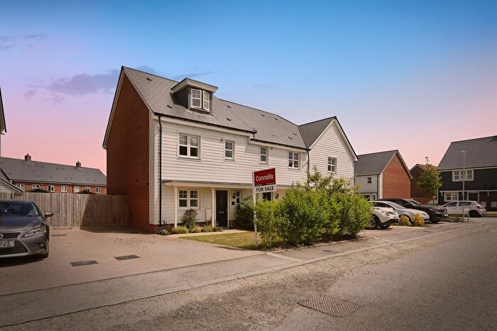 4 Bedroom Property For Sale In Shearwater Close, Finberry, Ashford, TN25