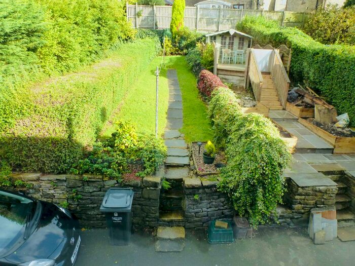 1 Bedroom Property To Rent In Spring Gardens, Sowerby Bridge, HX6