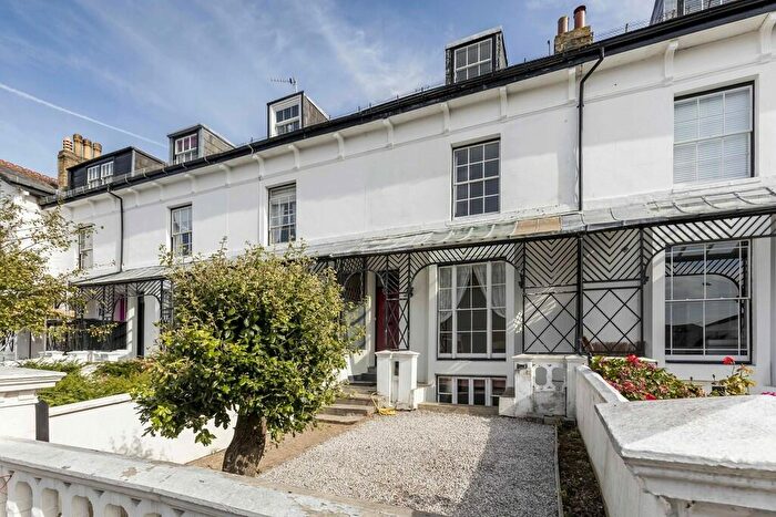 4 Bedroom Terraced House To Rent In Netley Terrace, Southsea, PO5