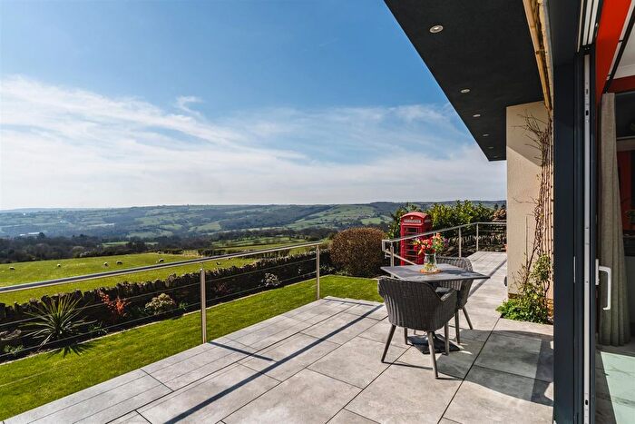 4 Bedroom Detached House For Sale In Castle Hill, Holmesfield, Dronfield, S18