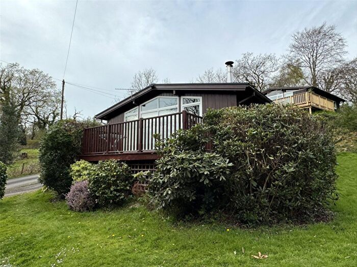 3 Bedroom Park Home For Sale In Pennal, Machynlleth, Gwynedd, SY20