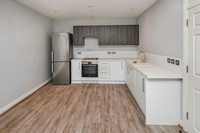 1 Bedroom Flat For Sale In Boston Road, London, W7