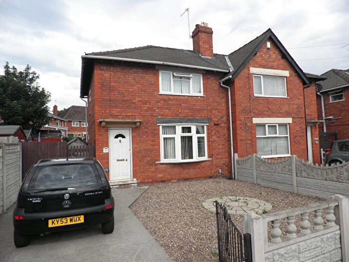 3 Bedroom Semi Detached House To Rent In Lane Avenue, Walsall, WS2