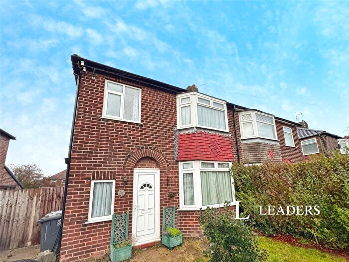 3 Bedroom Semi Detached House To Rent In Davenport Avenue, Crewe, Cheshire, CW2