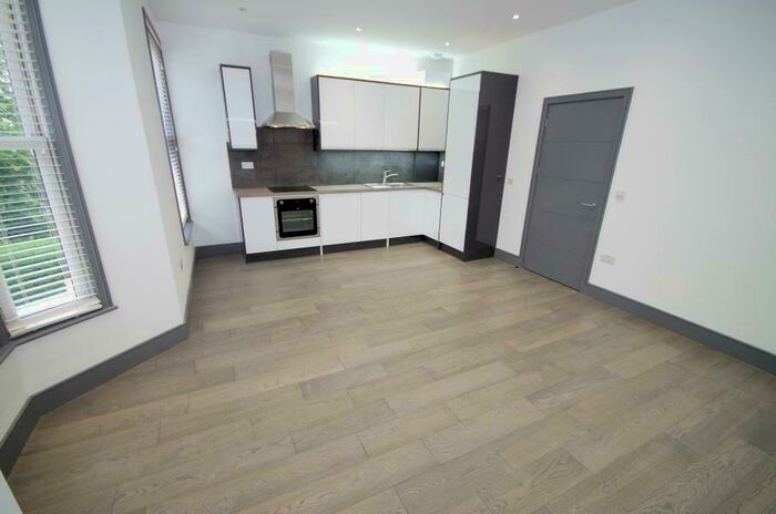 1 Bedroom Flat To Rent In Fortis Green, East Finchley, N2