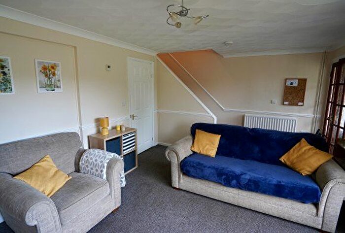 4 Bedroom Terraced House To Rent In Tenterden Drive, Canterbury, Kent, CT2