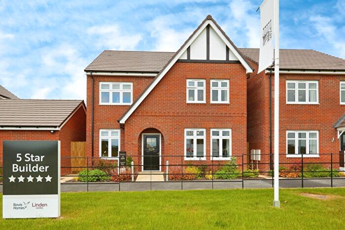 4 Bedroom Detached House For Sale In Sadler Drive, Netherhampton, Salisbury, SP2