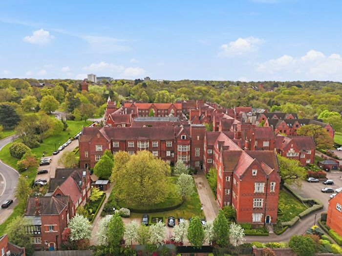 2 Bedroom Flat For Sale In Kavanagh Court, The Galleries, CM14