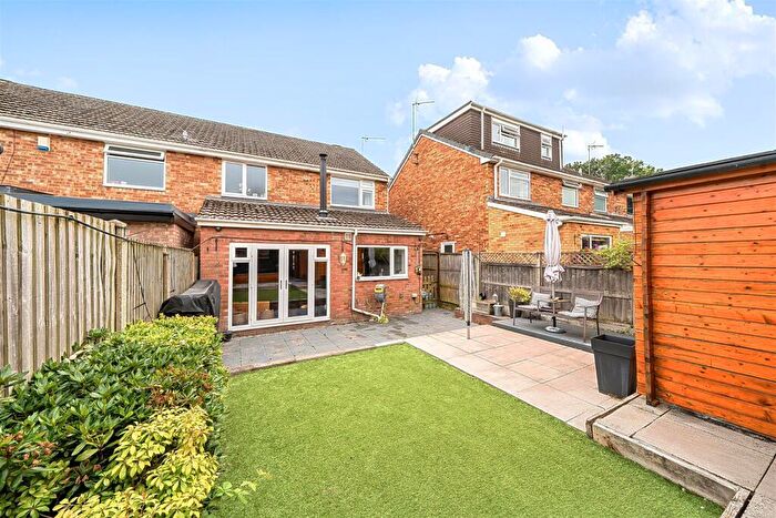 3 Bedroom Semi-Detached House For Sale In Rowan Close, Binley Woods, Coventry, CV3