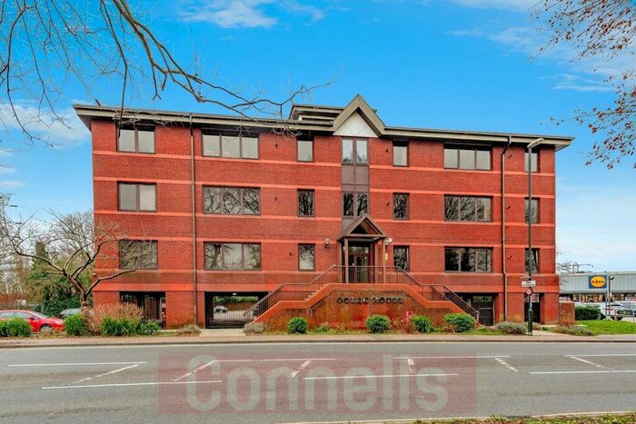 1 Bedroom Apartment To Rent In Hazelwick Avenue, Crawley, RH10