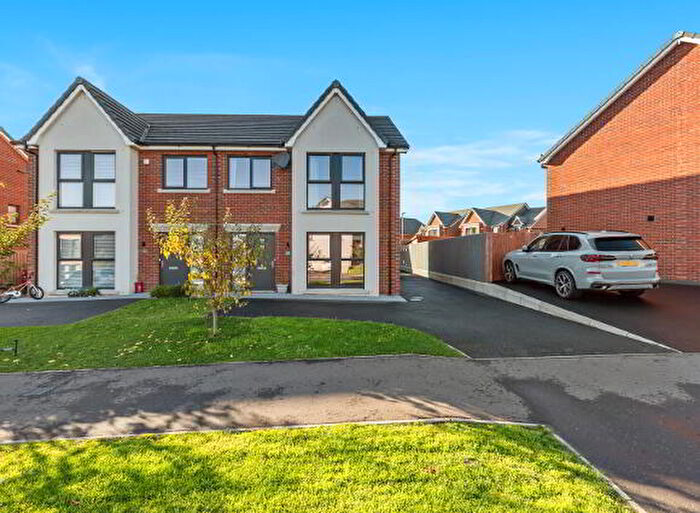 4 Bedroom Semi-Detached House For Sale In Baronsgrange Road, Belfast, BT8