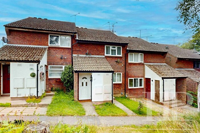1 Bedroom Maisonette To Rent In Timberlands, Crawley, RH11