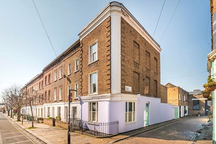 5 Bedroom End Of Terrace House For Sale In Leverton Street, Kentish Town, NW5