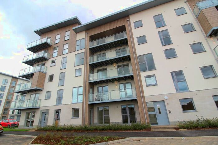 2 Bedroom Apartment To Rent In Wallingford Way, The Loftings, Maidenhead, SL6