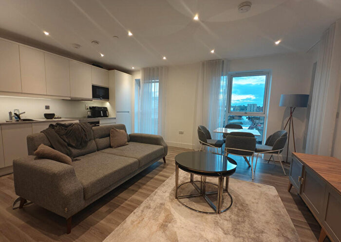 1 Bedroom Apartment To Rent In Colindale Gardens, London, NW9