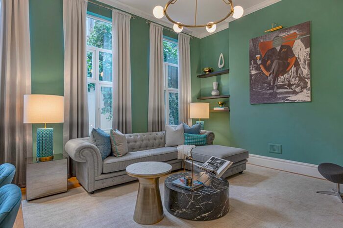 2 Bedroom Flat To Rent In Leinster Gardens, London, W2