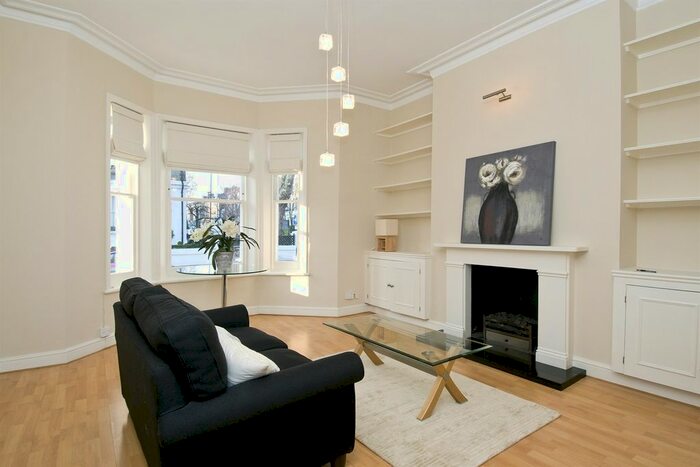 2 Bedroom Flat To Rent In Edith Terrace, London, SW10