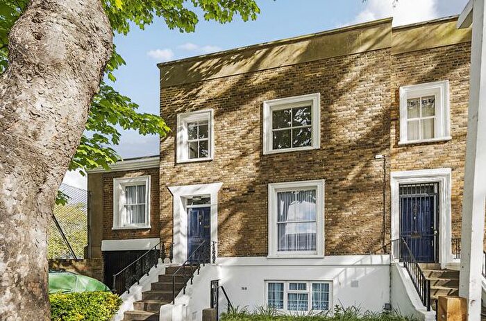 1 Bedroom Flat To Rent In Downham Road, London, N1