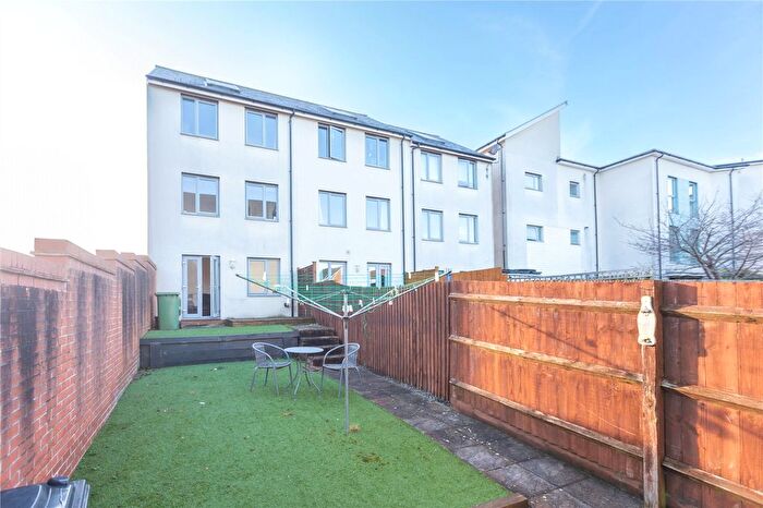 4 Bedroom End Of Terrace House To Rent In Long Down Avenue, Cheswick Village, Bristol, BS16
