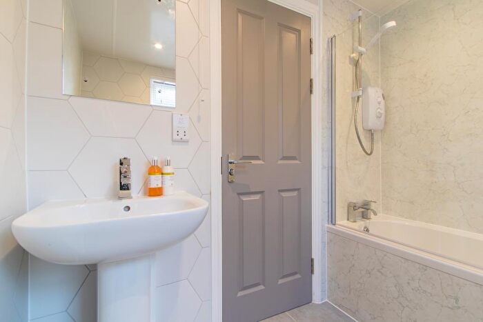 5 Bedroom Terraced House To Rent In Thornycroft Road, Liverpool, L15