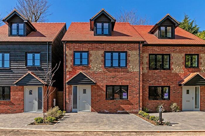 3 Bedroom Semi-Detached House For Sale In Benington Road, Aston, SG2