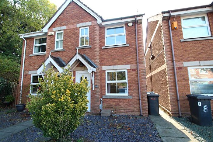 2 Bedroom Terraced House To Rent In Hellyers Court, West Hull, HU4