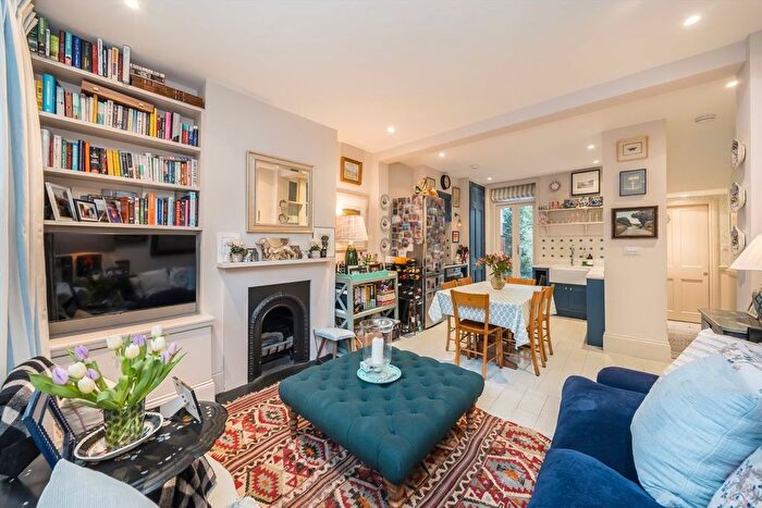 1 Bedroom Flat For Sale In Bonnington Square, Vauxhall, SW8