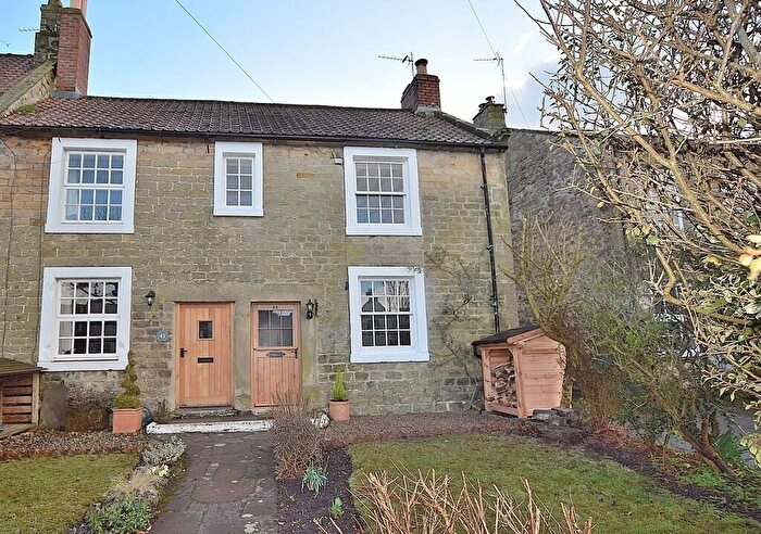 3 Bedroom Semi-Detached House For Sale In West Road, Melsonby, DL10