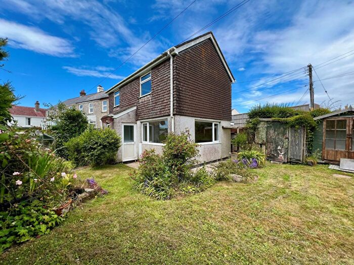 3 Bedroom Detached House For Sale In Longdowns, Penryn, TR10