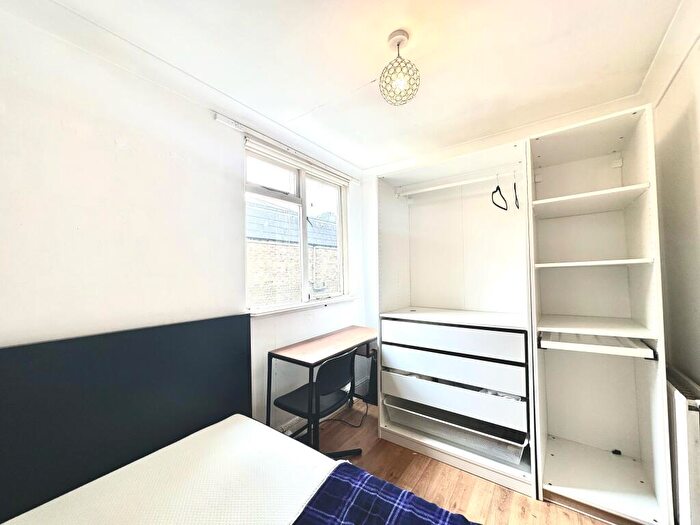 Apartment To Rent In Finborough Road, London, SW10