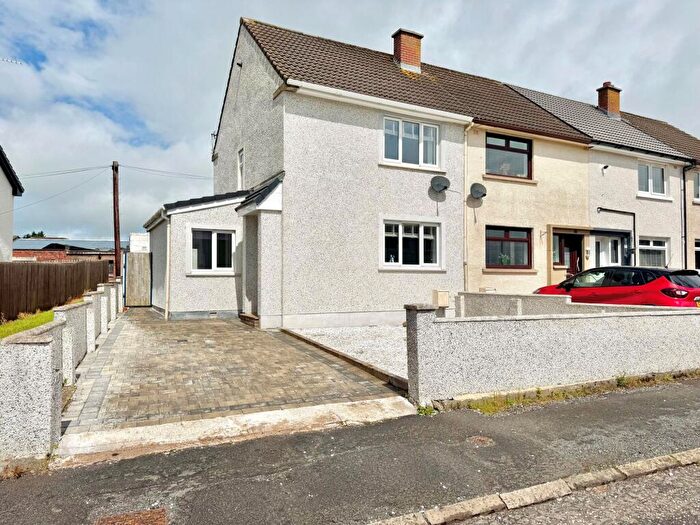 2 Bedroom House For Sale In Hannahston Avenue, Drongan, KA6