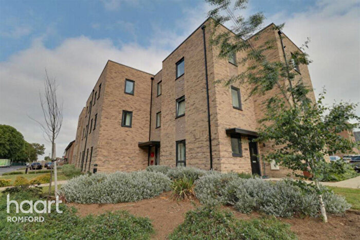 1 Bedroom Apartment To Rent In Bay Close, Romford, RM7
