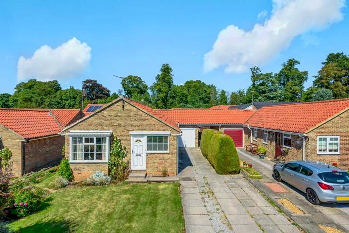 2 Bedroom Bungalow For Sale In Glebe Meadow, Sharow, Ripon, HG4
