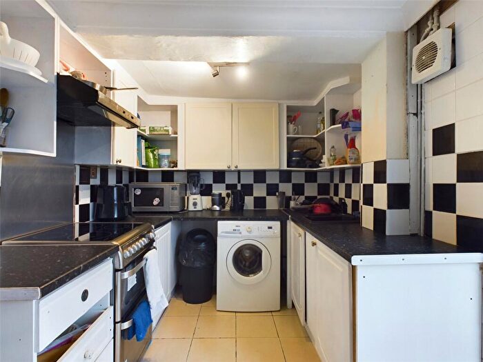 4 Bedroom Terraced House To Rent In Ladysmith Road, Brighton, BN2