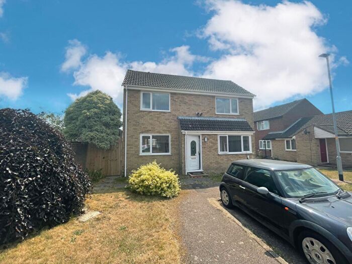 3 Bedroom Detached House To Rent In Talbot Close, Wymondham, NR18