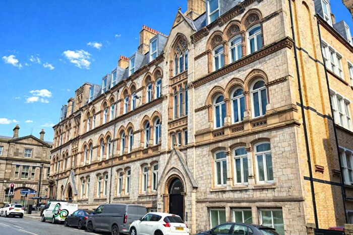 2 Bedroom Apartment For Sale In Crosshall Street, Liverpool, Merseyside, L1