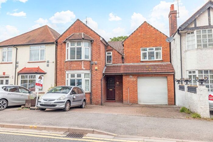 4 Bedroom Semi-Detached House For Sale In Windsor Road, Slough, SL1